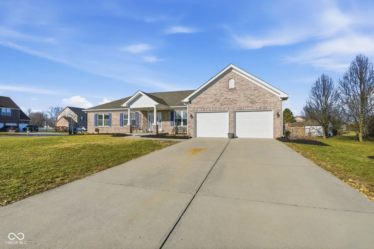 4736 W Harvest Way, New Palestine, IN 46163 - Image #1