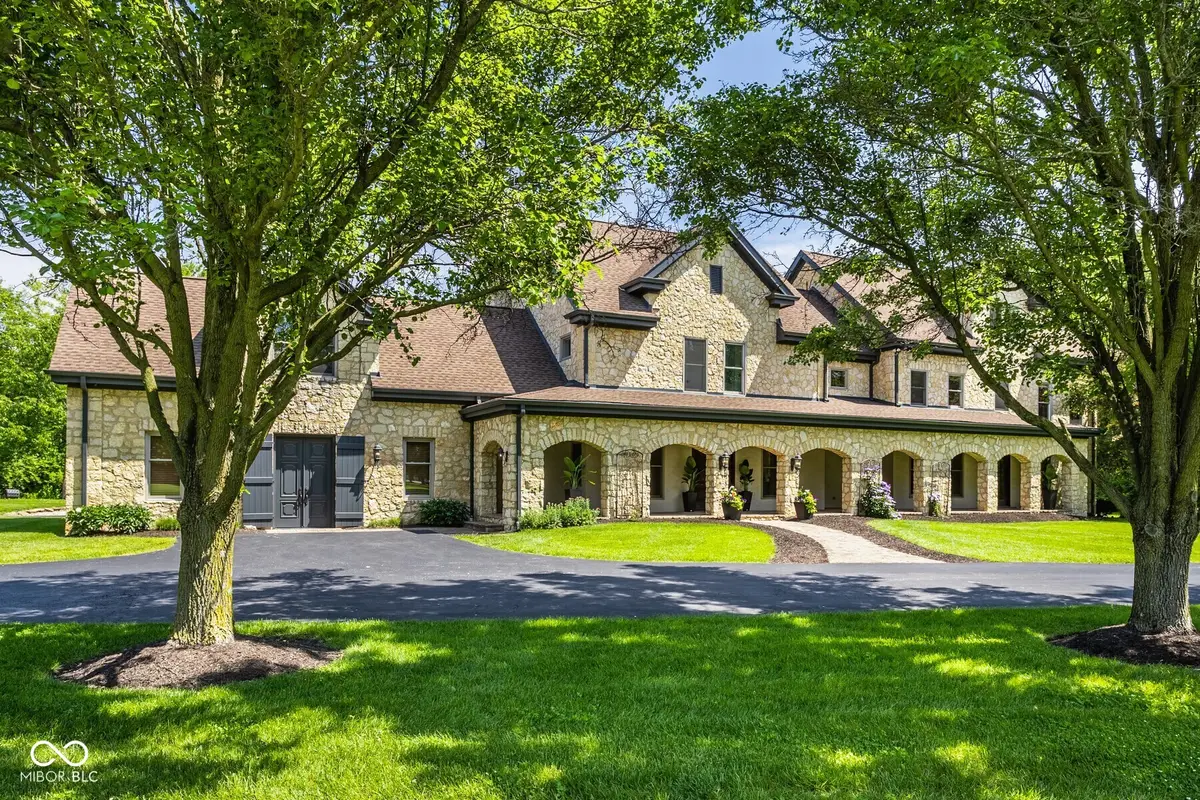 3300 W 106th Street, Carmel, IN 46032 - #1