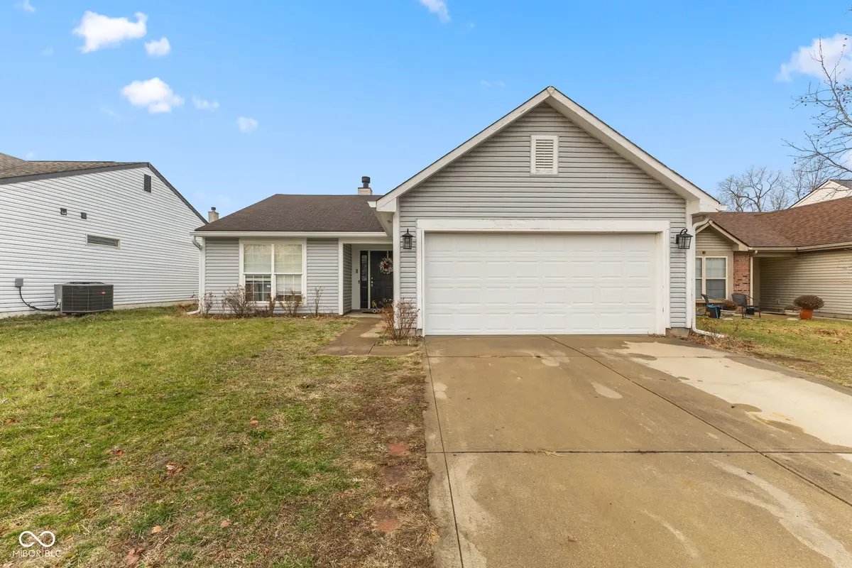 6022 Lakeside Manor Avenue, Indianapolis, IN 46254 - Image #1