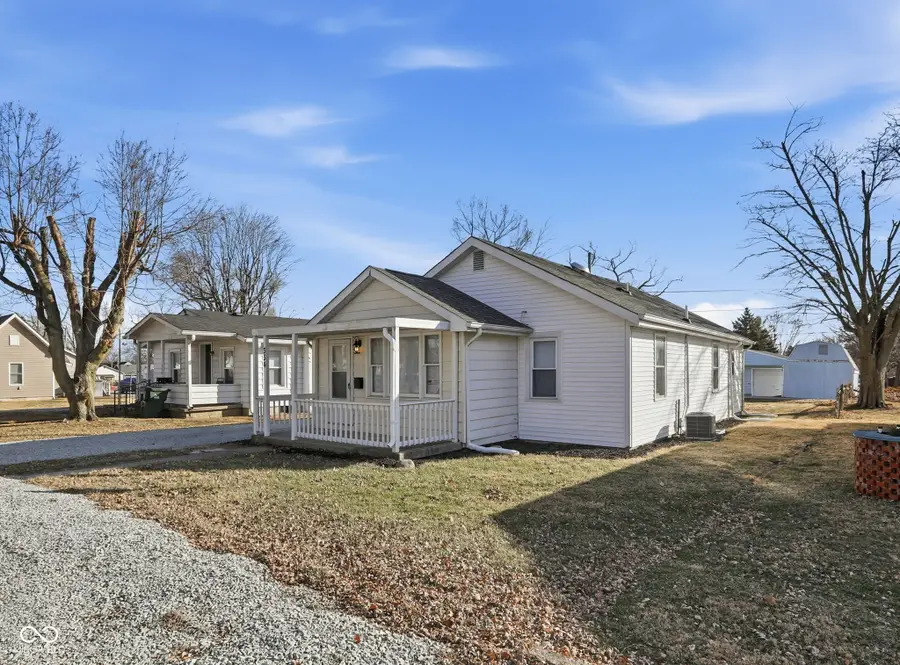334 E Monroe Street, Fortville, IN 46040 - #3