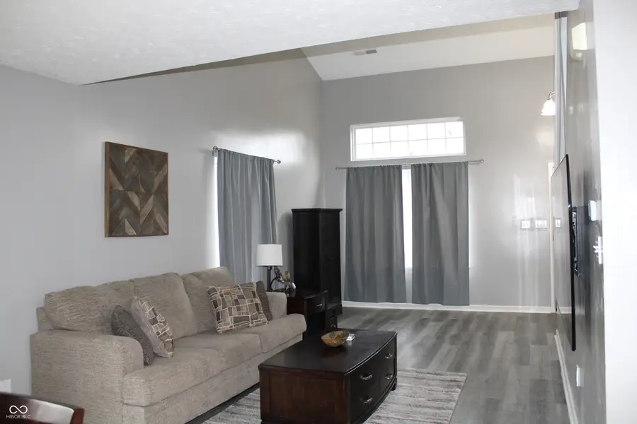 711 Mountain Pine Drive, Greenwood, IN 46143 - #3