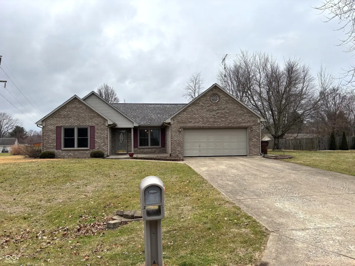 5380 E Spring Drive, Columbus, IN 47201 - #1