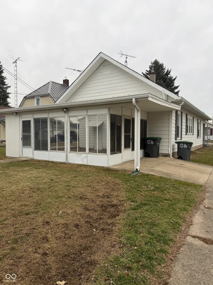 230 E 11th Street, Rushville, IN 46173 - Image #3