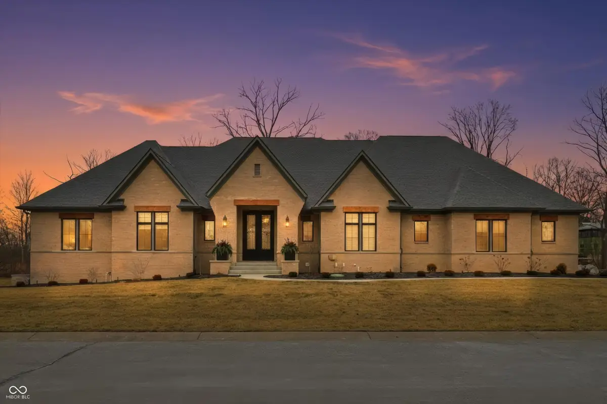 6761 Wellington Circle, Zionsville, IN 46077 - Image #1