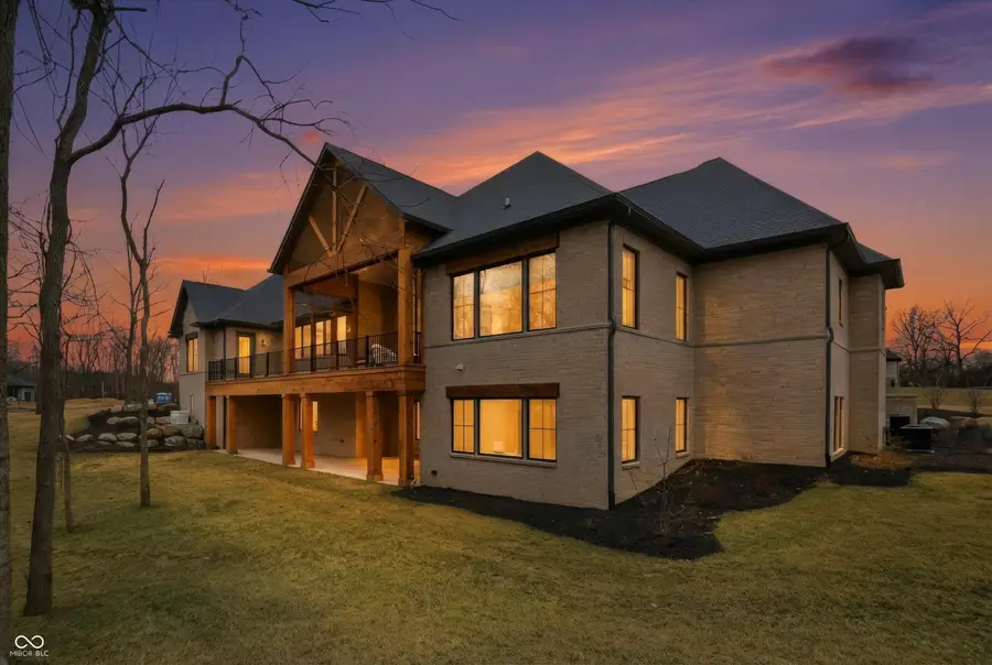 6761 Wellington Circle, Zionsville, IN 46077 - Image #2