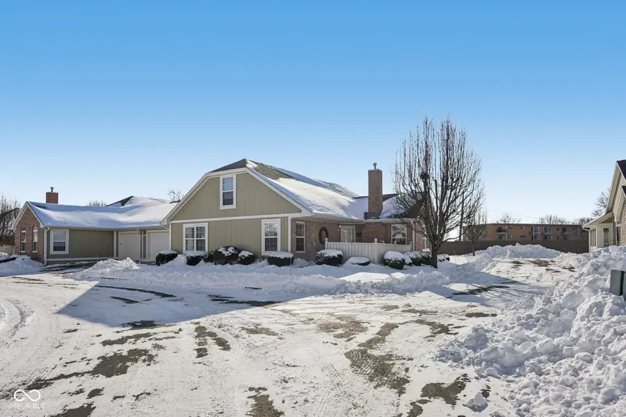 7347 Chapel Villas Lane #UNIT B, Indianapolis, IN 46214 - Image #2