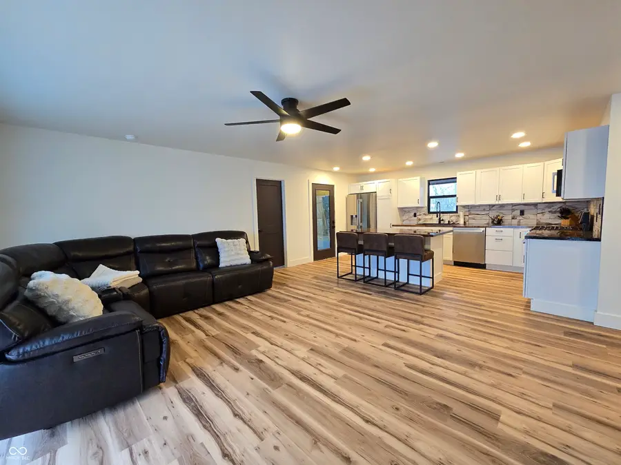 31 Brooklyn Court, Mooresville, IN 46158 - #2