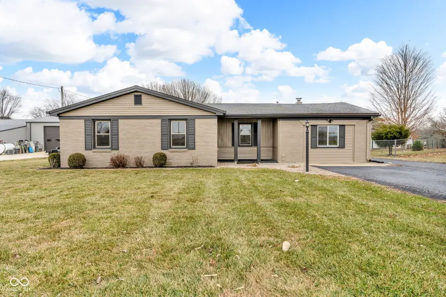 7603 S County Road 350 W, Stilesville, IN 46180 - #2