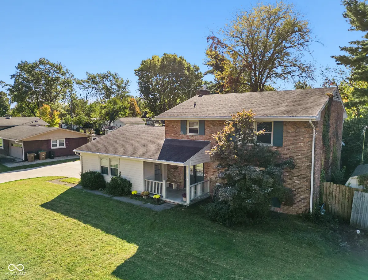 1311 Crescent Drive, Columbus, IN 47203 - #1