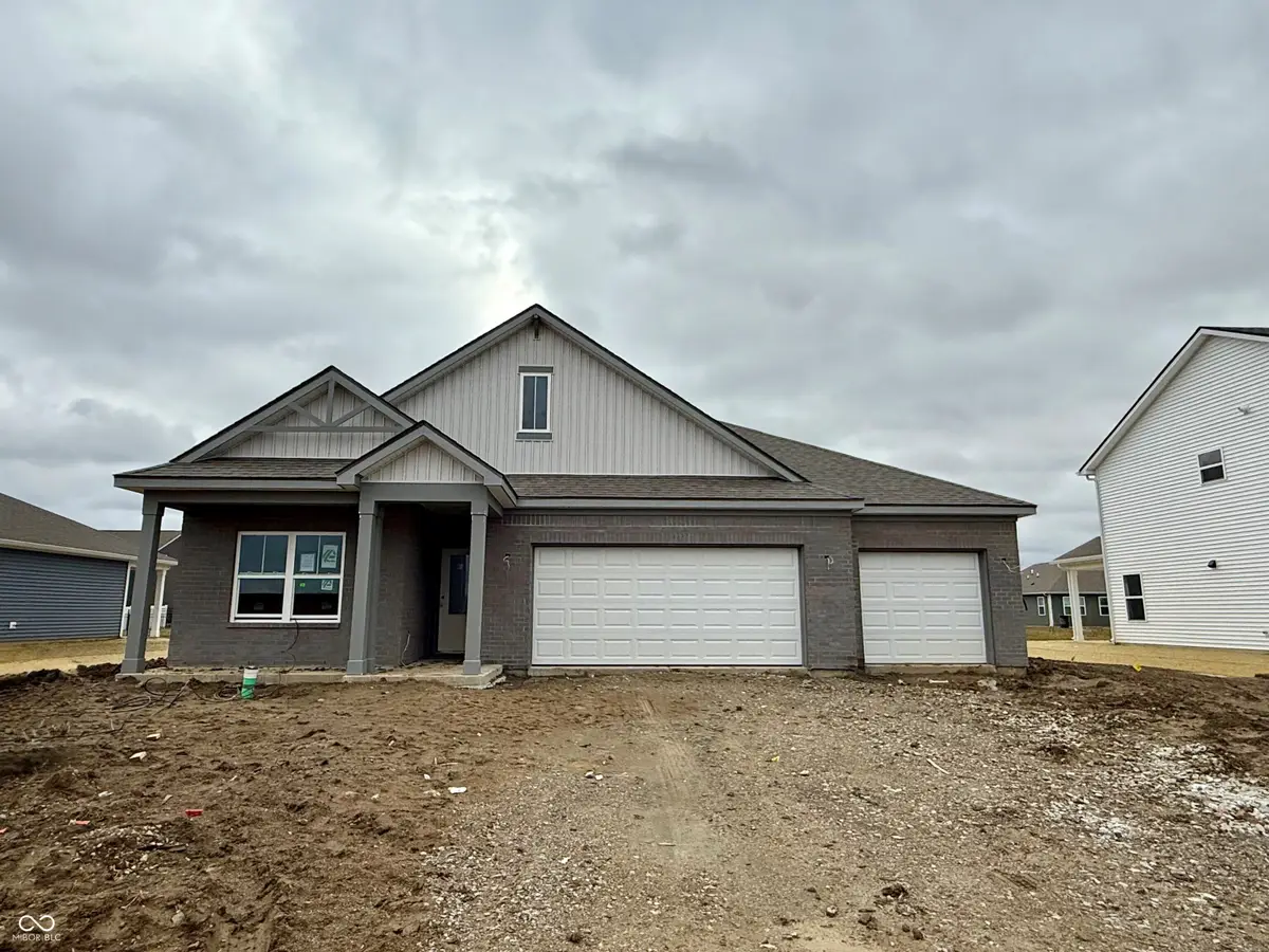 6289 Flag Stop Drive, Whitestown, IN 46075 - #1