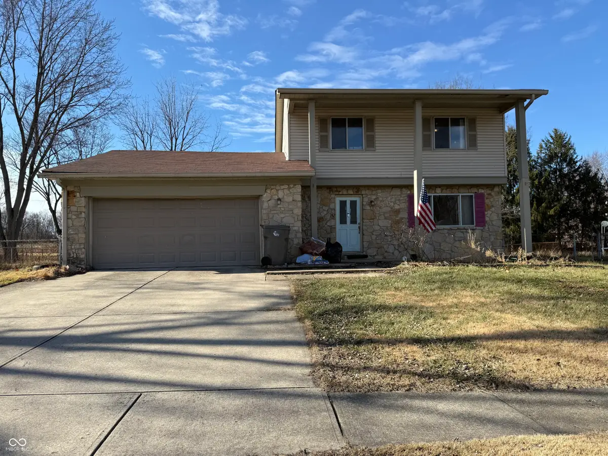 7108 Hearthstone Way, Indianapolis, IN 46227 - Image #1