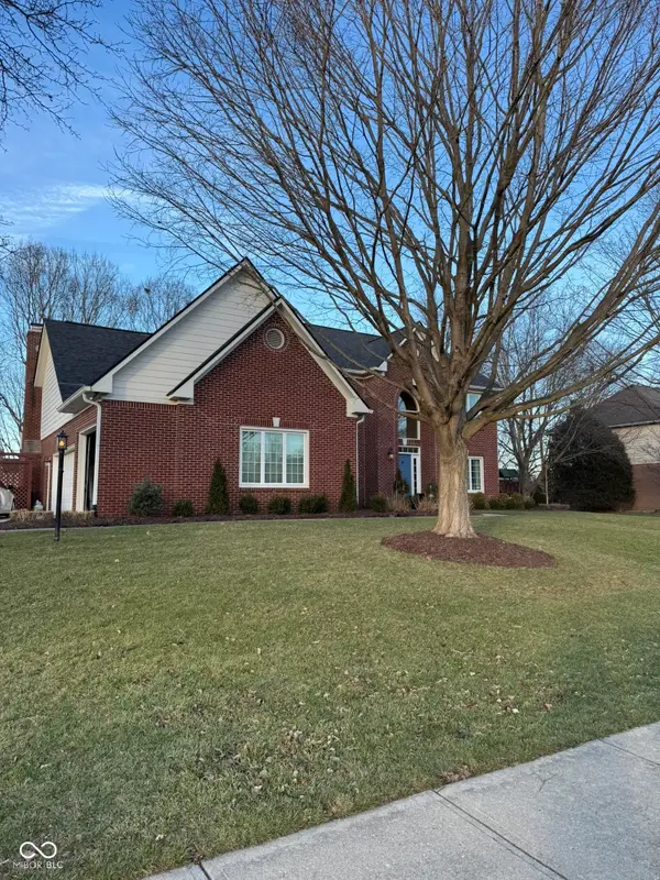 5776 Gyrfalcon Place, Carmel, IN 46033