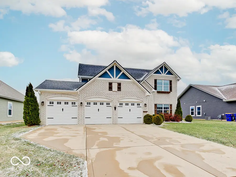 6911 W Rosewood Drive, McCordsville, IN 46055 - #2