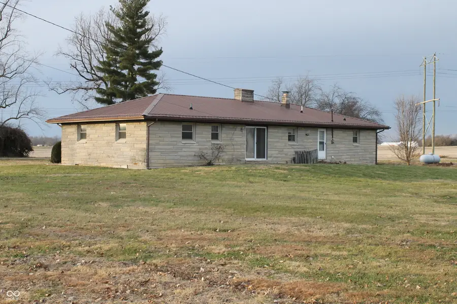 9508 E County Road 700 N, Seymour, IN 47274 - #3