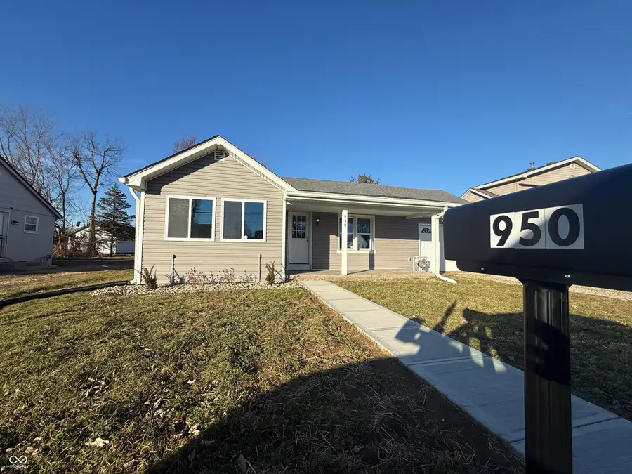 950 E Warren Street, Martinsville, IN 46151 - Image #3