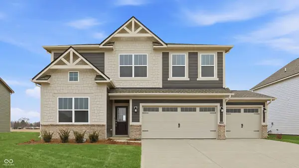 1902 W Addison Drive, Greenfield, IN 46140