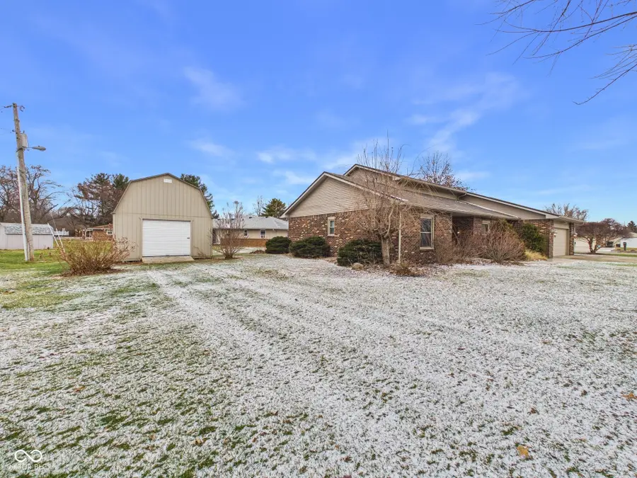 2111 Round Barn Road, Anderson, IN 46017 - #3
