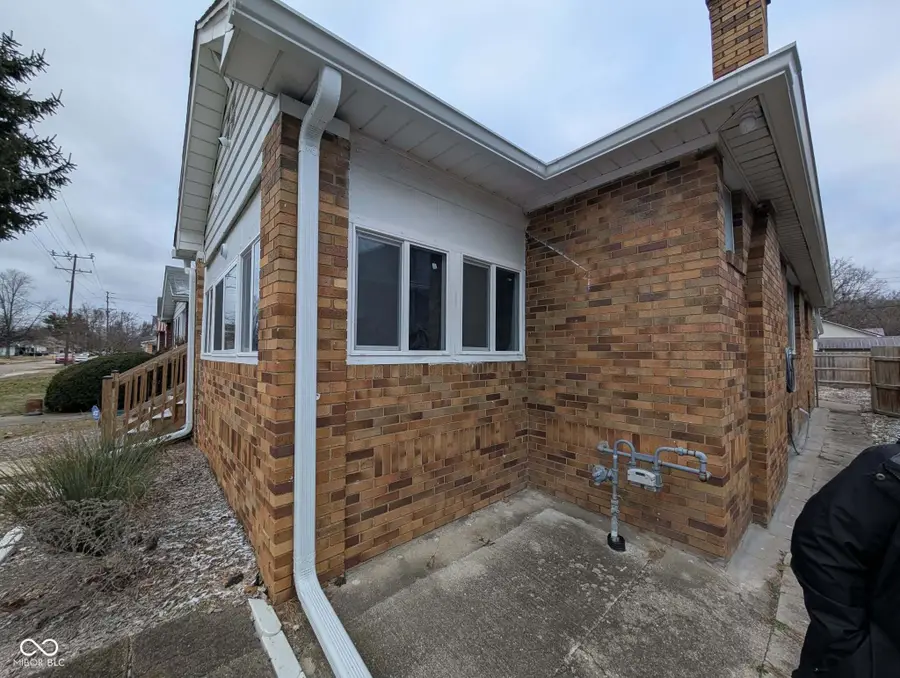 1338 S 20th Street, Terre Haute, IN 47803 - Image #2