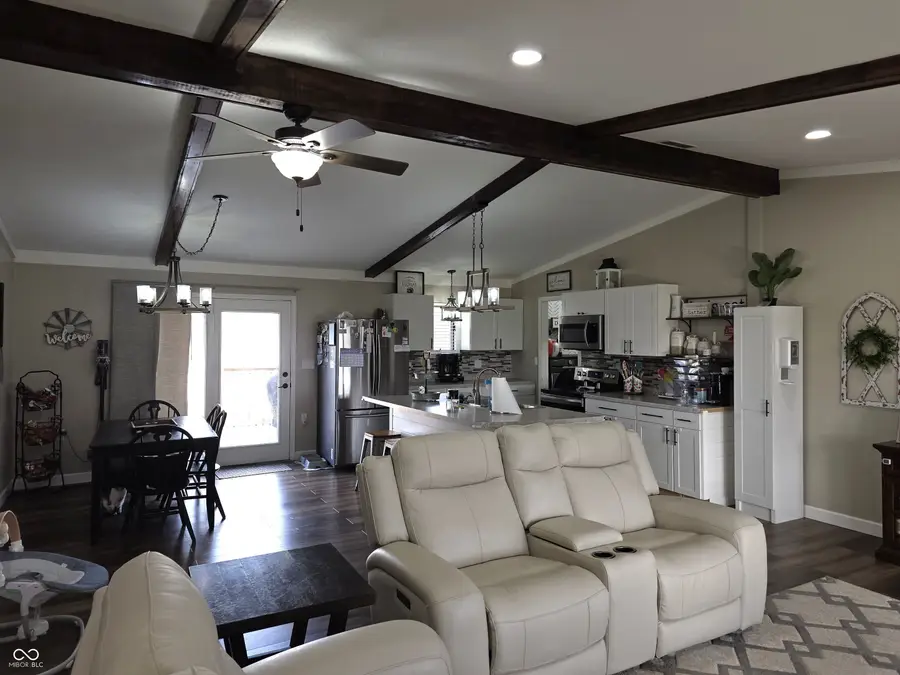 3066 W Old State Rd 252, Flat Rock, IN 47234 - #3