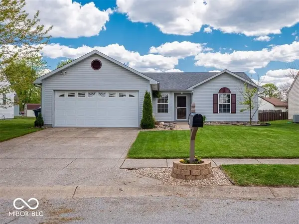 423 Winterhawk Drive, Indianapolis, IN 46241