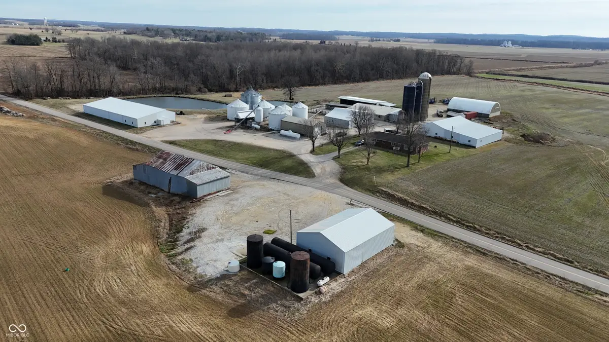 11611 Dale Road, Dale, IN 47523 - Image #1