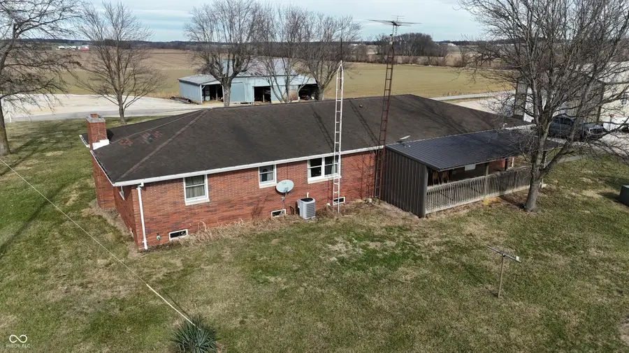 11611 Dale Road, Dale, IN 47523 - Image #2