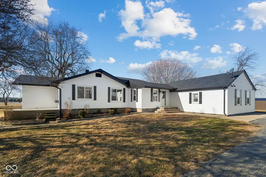 12660 E Grotto Road, Brazil, IN 47834 - Image #3