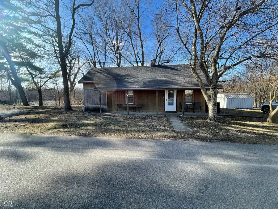 143 N Water Street, Montezuma, IN 47862 - #2