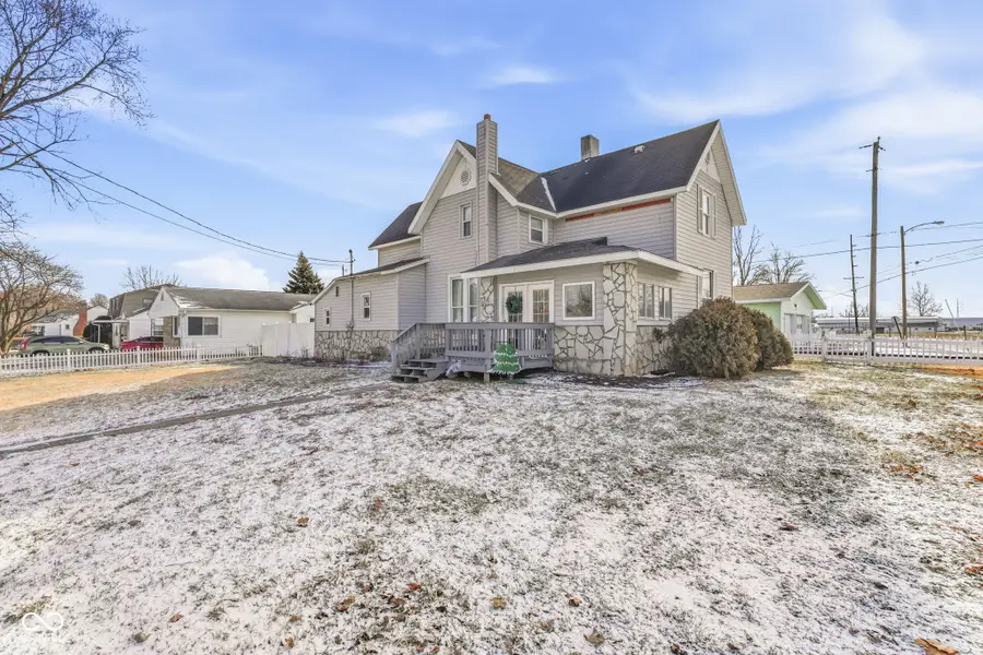 501 Elmwood Drive, Frankfort, IN 46041 - #2