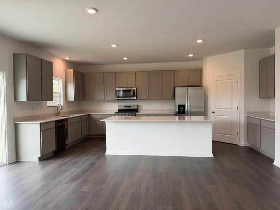 181 Ames Drive, Whiteland, IN 46184 - #3