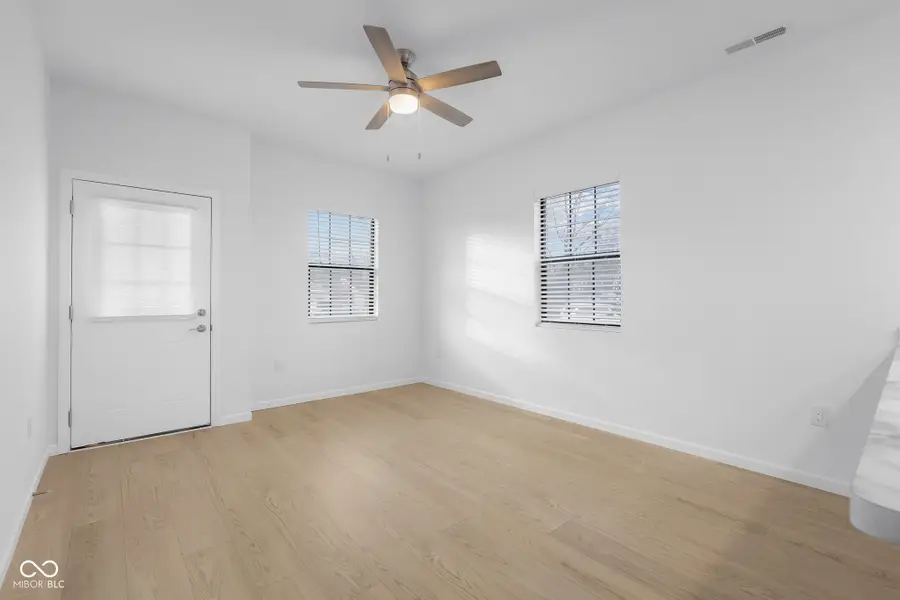 421 Jewell Street, Columbus, IN 47203 - #3