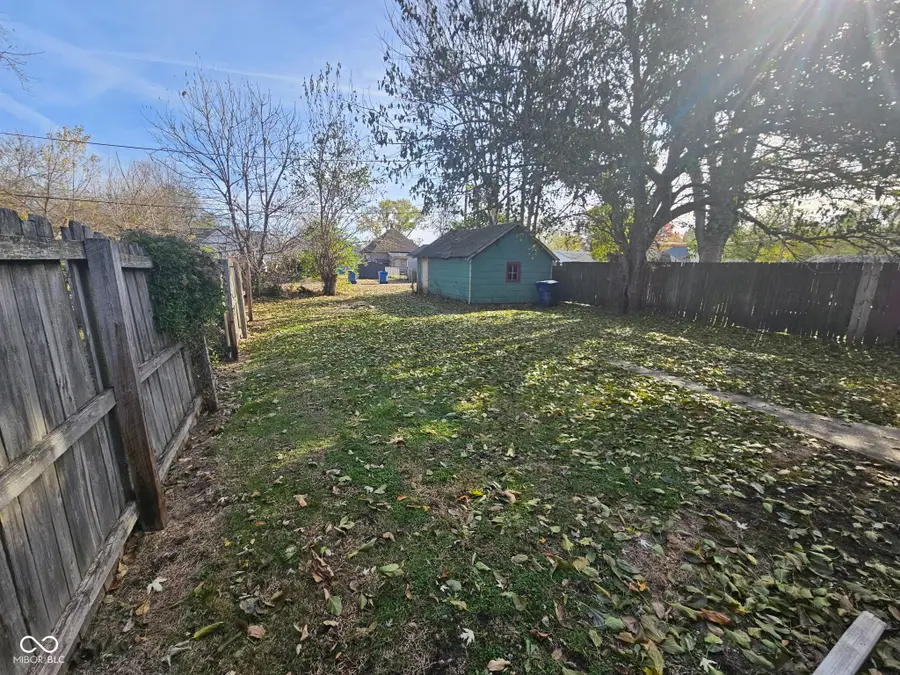 1122 S 10th Street, Terre Haute, IN 47802 - Image #2