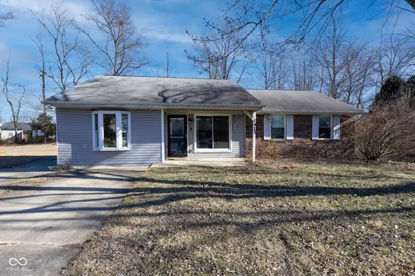 1413 Brookside Drive, Columbus, IN 47201