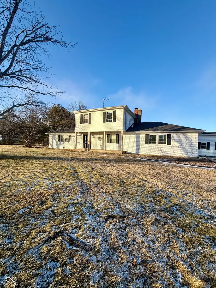 660 E Bonebrake Road, Veedersburg, IN 47987 - Image #2