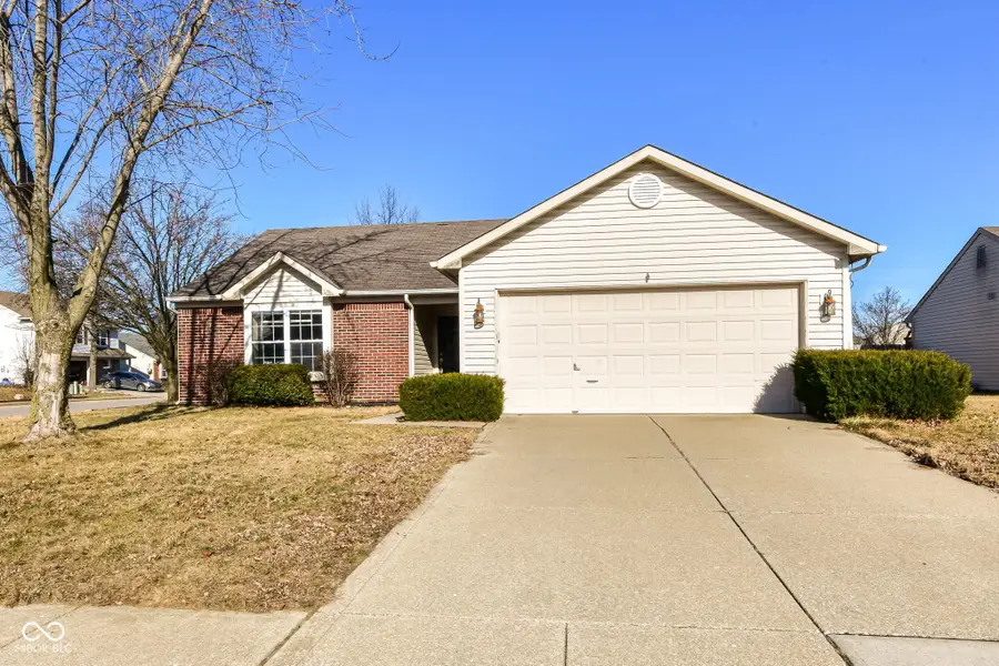 883 Hollowood Lane, Avon, IN 46123 - #2