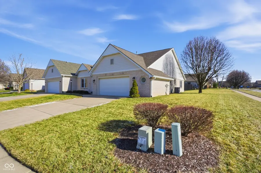 593 Weyworth Place, Greenwood, IN 46142 - #2