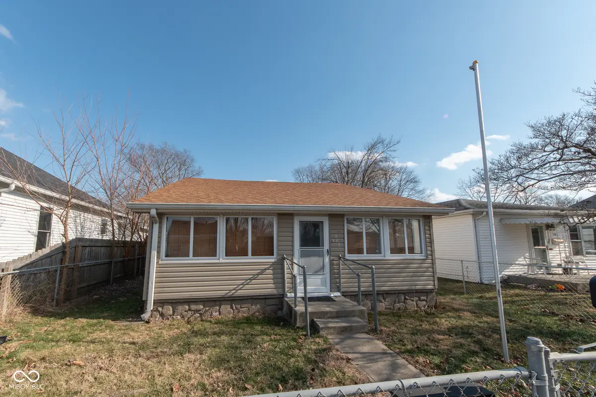 507 N Cherry Street, Columbus, IN 47201 - #1