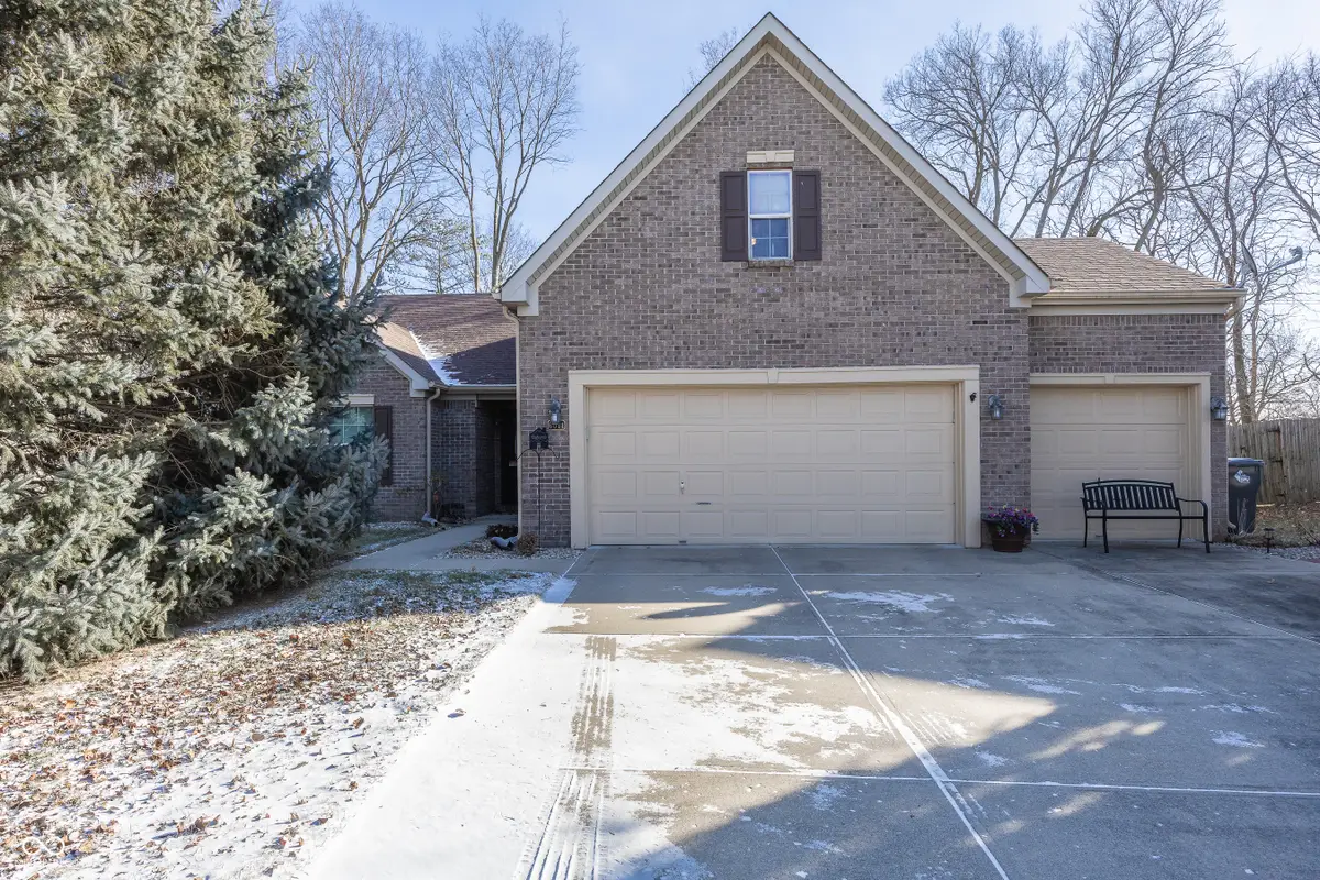 6011 Timberland Way, Indianapolis, IN 46221 - #1
