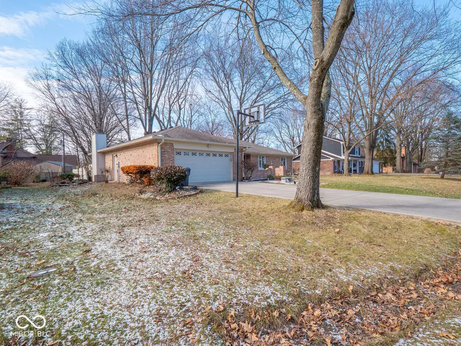 926 Beech Drive, Greenwood, IN 46142 - #3