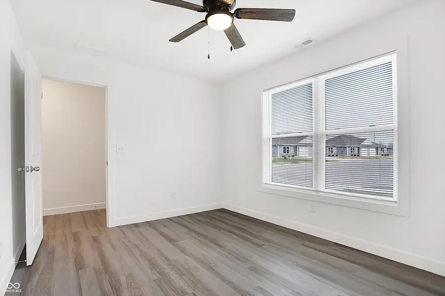 1651 W Paula Drive, Columbus, IN 47201 - #3