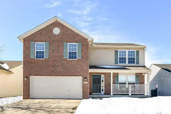 8888 N White Tail Trail, McCordsville, IN 46055