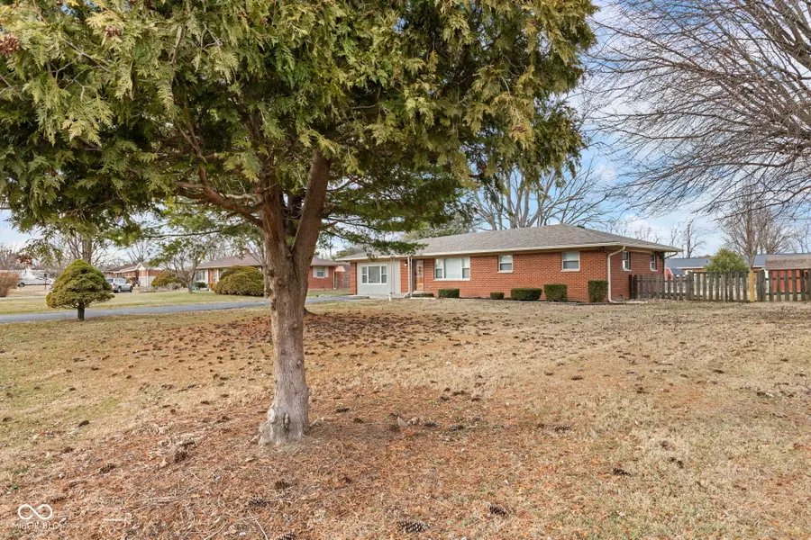 4330 Dudley North Drive, Indianapolis, IN 46237 - Image #2