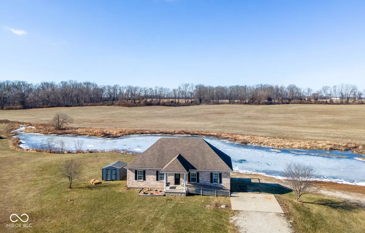 9653 S 200 E, Flat Rock, IN 47234 - #1