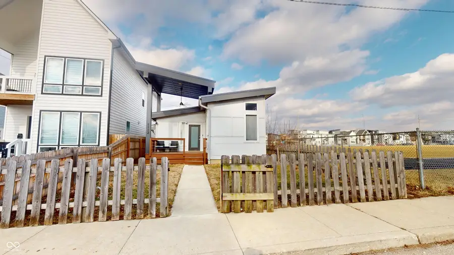 1112 Spann Avenue, Indianapolis, IN 46203 - Image #2