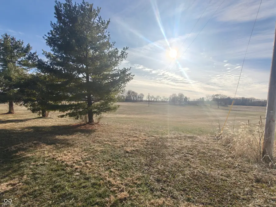 760 E 600 S, Shelbyville, IN 46176 - #2