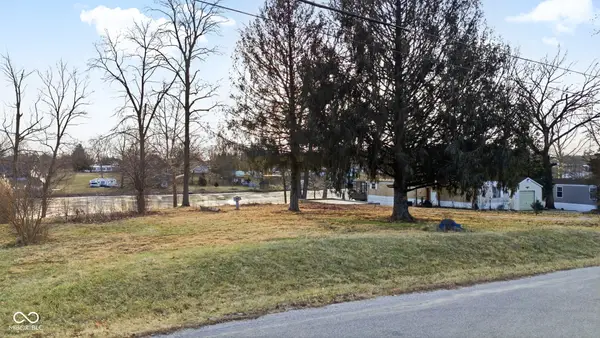 2722 Coventry Gardens Drive, North Vernon, IN 47265