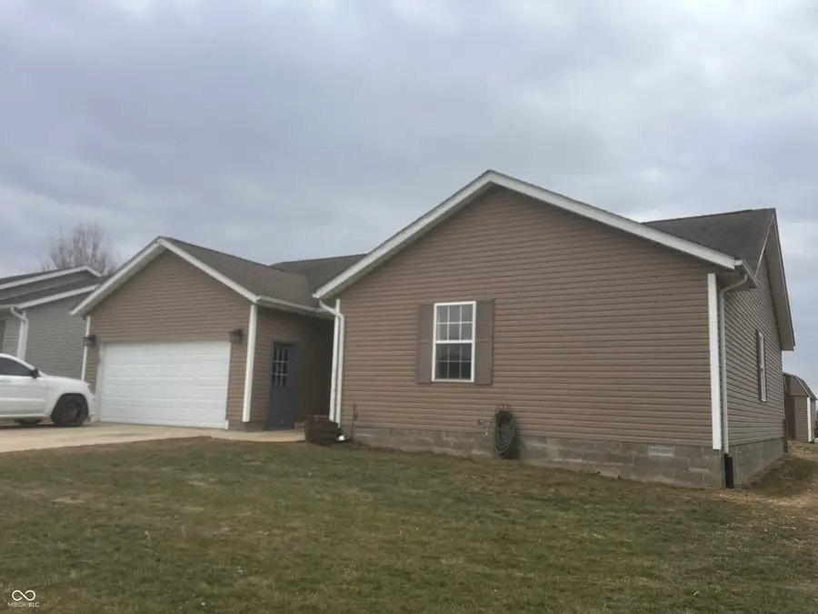 1679 W Democracy Street, Greensburg, IN 47240 - Image #3