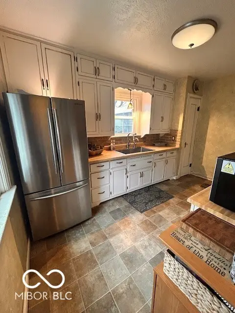 1732 Christopher Lane, Speedway, IN 46224 - #2