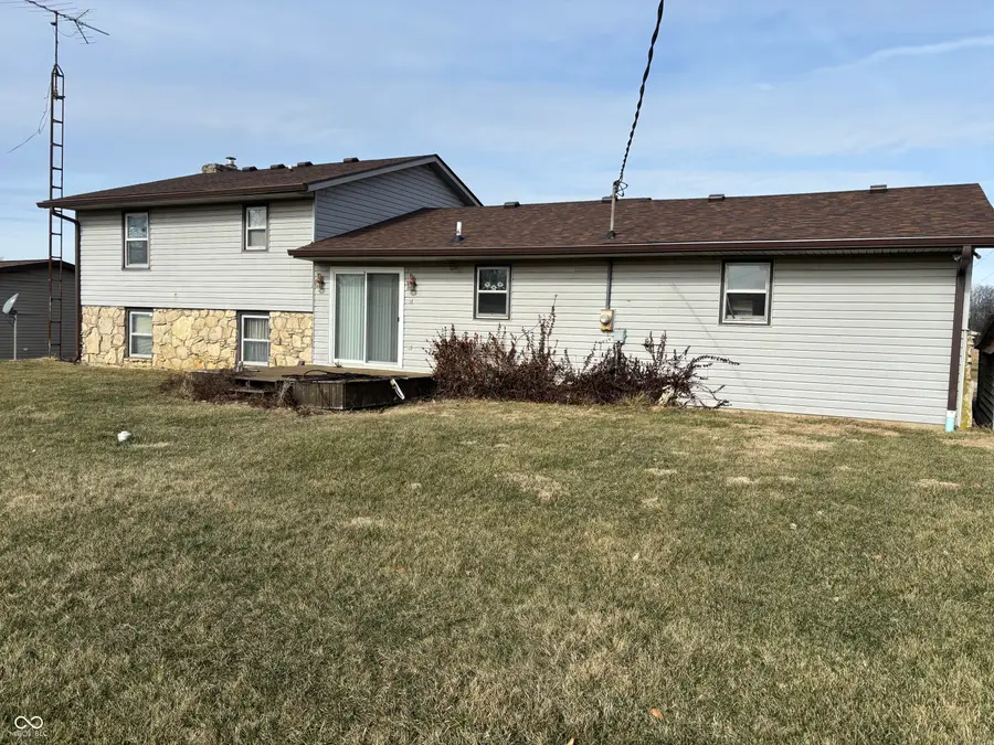 12143 E Oxford Road, Columbus, IN 47203 - Image #3