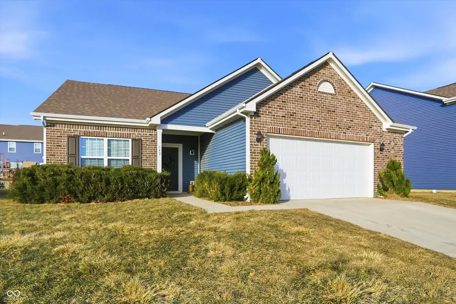 842 Declaration Drive, Pittsboro, IN 46167 - #2